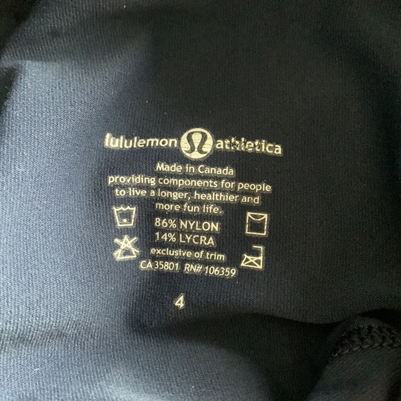 Lululemon 3/4 Yoga Pants - Picture 4 of 4